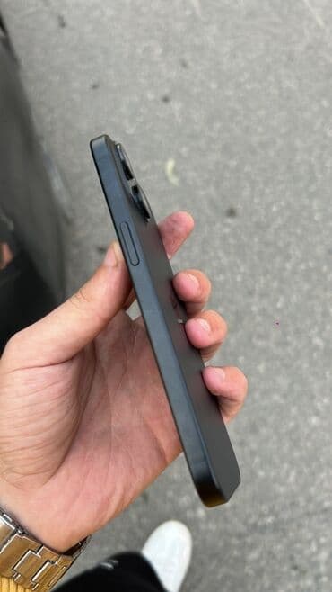 nothing phone 2 qiyməti: IPhone 15, Qara, Face ID, Simsiz şarj — 3