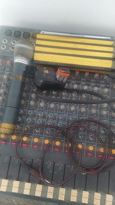 korg pa x5: Səhnə/ tədbir səs avadanlığı komplekti Tərkib: - 4 ədəd Yamaha pasiv — 3