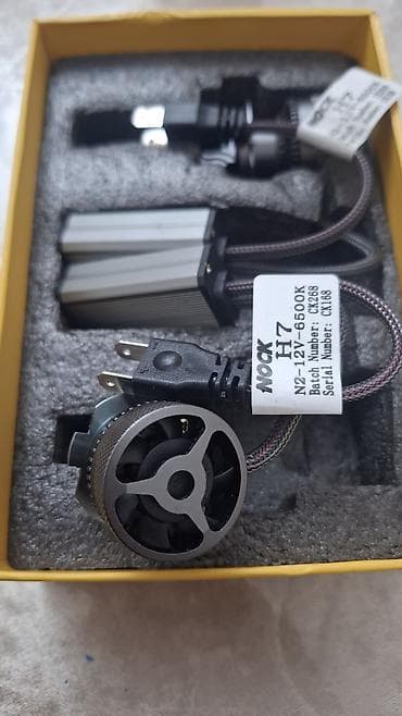 kia maqnitafon: Maqnitol, AUX — 8