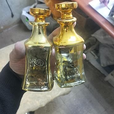 dibcek qablari: Rəng - Qızılı, Şüşə — 1