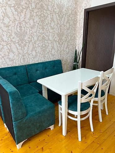 Divan və masa dəstləri: İşlənmiş, Künc divan, Mətbəx üçün, Açılmayan — 1