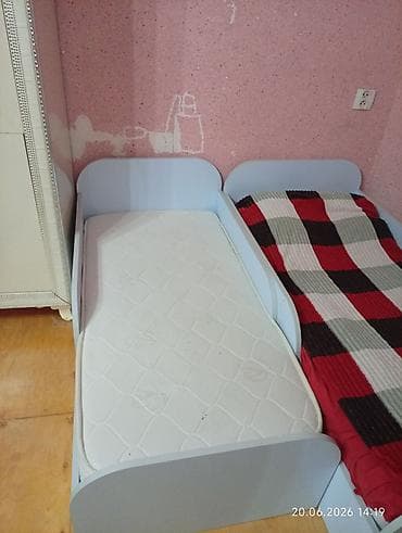Для девочки и мальчика, Б/у, Кровать, С подъемным механизмом, С матрасом, С выдвижными ящиками — 3