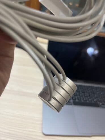 зарядка ipad 2: Беспроводное зарядное устройство Apple, > 20 Вт, Б/у — 3