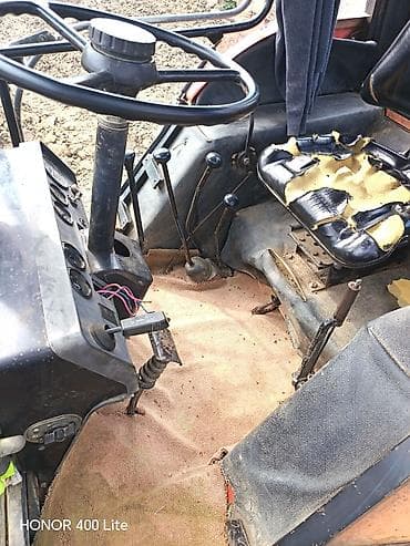 ucuz avto: Traktor çox az işlənilib cəmi 124 saat işləyib — 6