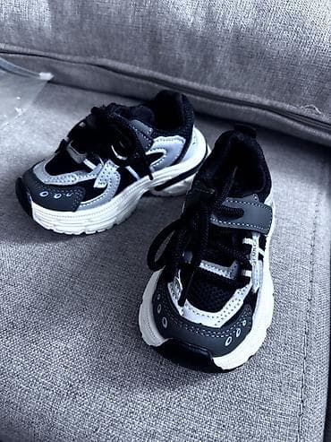 krasovkalar 2020: Rəng - Qara Krossovkalar, Ölçü: 24, Uniseks — 3