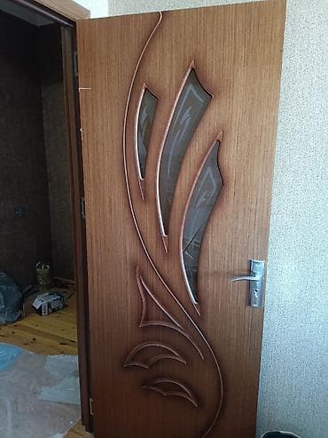 Digər mebel: Salam.4 ədəd qapıdır,1nin tək qiyməti 60 mandır.Şkafın qiyməti isə 50 — 3