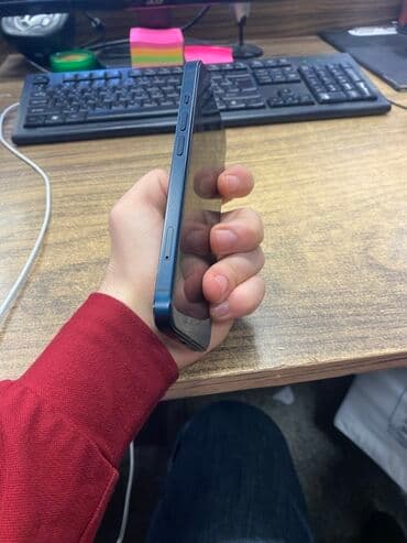 iphone xs qiymeti irşad: IPhone 13, 128 GB, Midnight, Face ID — 3