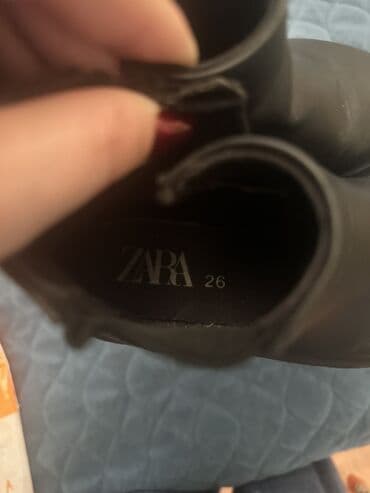 Məktəbli forması: Botinka, Uniseks, 26 — 4