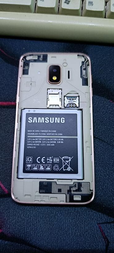 j2: Samsung Galaxy J2 Core, 8 GB — 10