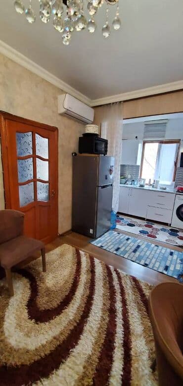 18 yaşdan aşağı iş: Bakı, 3 otaqlı, Köhnə tikili, 50 kv. m — 3