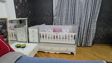 giris qapi: Oğlan və qız üçün, Dördbucaq, Beşik, Dəst ilə, Matras ilə, Yellənmə mexanizm ilə — 3