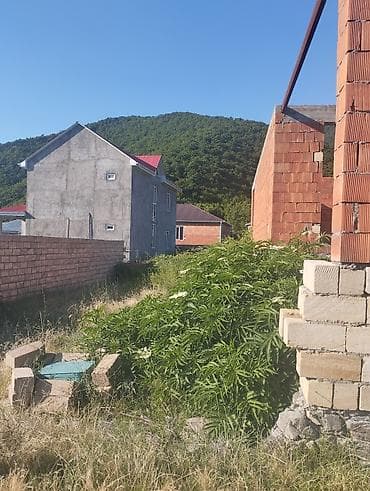 qax ilisu ev satilir: 4 otaqlı, 130 kv. m, Kredit yoxdur, Təmirsiz — 2