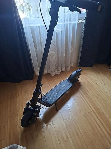 İşlənmiş Elektrik samokat 6", 351 - 500 Vt, 26 - 35 km/s