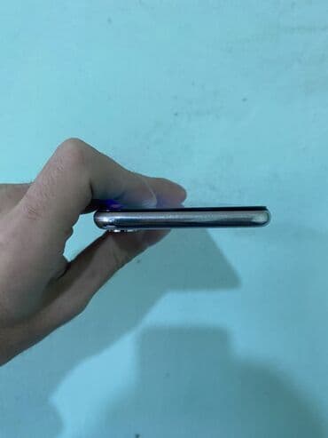 poco x3 pro qiymeti irşad: IPhone X, 64 GB, Gümüşü, Qırıq — 4