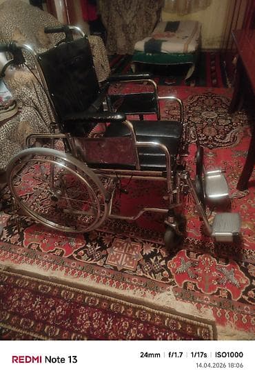 Mexanik əlil arabası - Çərçivə: xrom/rəngsiz metal, möhkəm