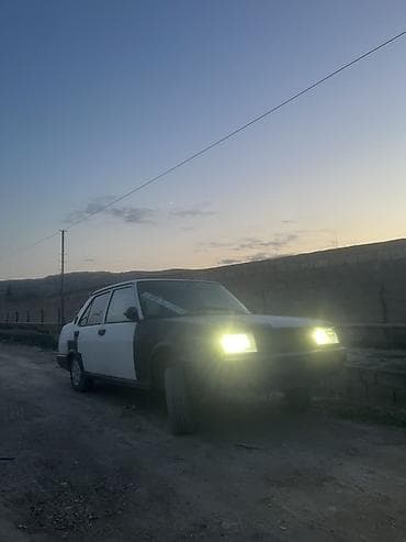 avtomobil ehtiyat hisseleri kreditle: Salam maşın göründüyü kimidi sənəd tək texpasportdu real alıcı narahat — 10