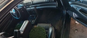 фольксваген поло 1 4: Audi sedan (B4/B5 dövrü, təxmini 1990-lar) – qaradan mavi tonlara — 6