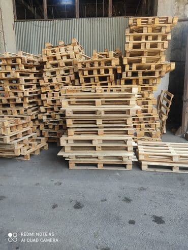 paddon satilir: Hernov palet aliwi ve satiwi. Taxta paletlər müxtəlif malların — 7