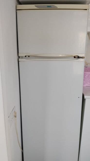 Кухонные комбайны и измельчители: 2 двери Stinol Холодильник Продажа, цвет - Белый — 1