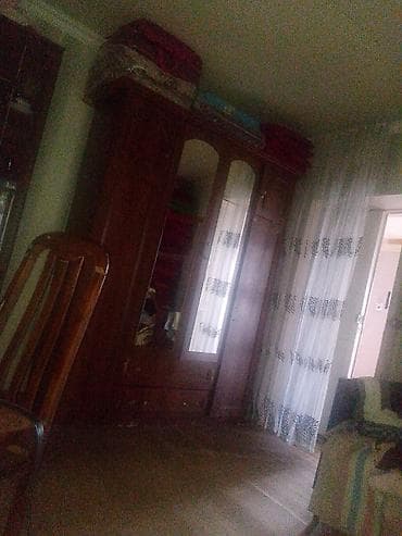3 qapılı, Güzgülü, Qəhvəyi, Taxta, Açılan, Düz dolab