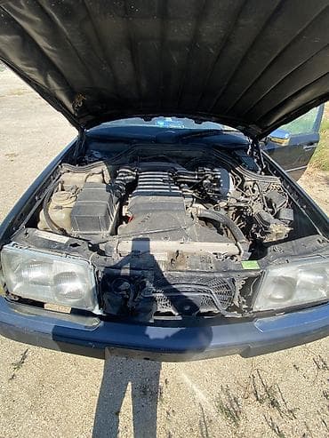 w212 kompressor: Mercedes-Benz 220: 2.2 l | 1992 il Sedan — 5