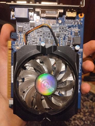 Planşetlər: Videokart Gigabyte GeForce GT 420, < 4 GB, İşlənmiş — 1