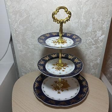 Блюдо для тортов и сладостей