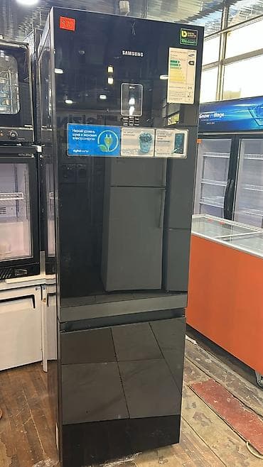 2 qapılı Samsung Soyuducu Satılır, rəng - Qara, Dispenserli