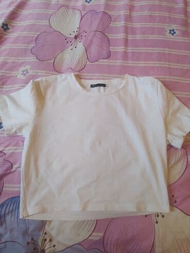 абсолютно новые футболки: ZARA.30manat.birdefe geyinilib — 2