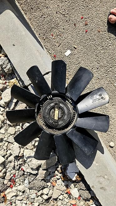 Hidramufda ve peri 2 si birlikde e46 dan m54 matorunun usdunen cixma