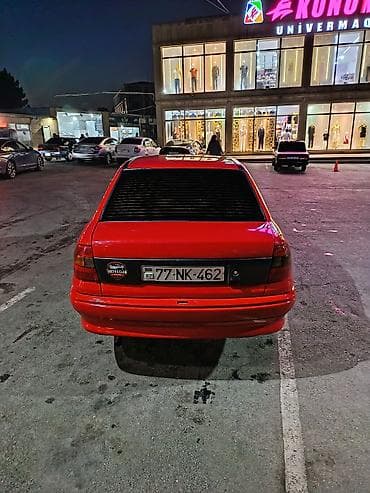 winda teker: Opel Astra: 1.6 l | 1996 il 253555 km Sedan — 4