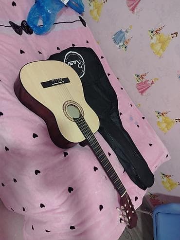 Klassik akustik gitara + çanta az islenilib - 6 simli klassik (nylon