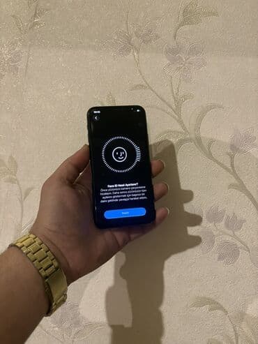 Apple iPhone: IPhone 11 Pro — 3