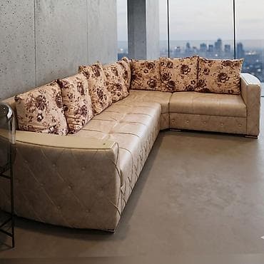 Künc divan 279₼. açılan deyil,bazasızdır.Ünvan Savalan
Zeyno♥️ — 1