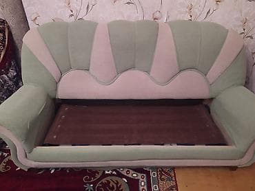 par: İki rəngli yumşaq divan - Dizayn: açıq yaşıl və bej panellərlə — 1