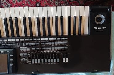 toplu 2 az dili pdf: Sintezator, Korg — 4