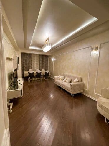 7 mikrorayon: Nizami bmetrosuna yaxin 6-ci paraleldə 16 mertebeli binanın 7-ci — 11