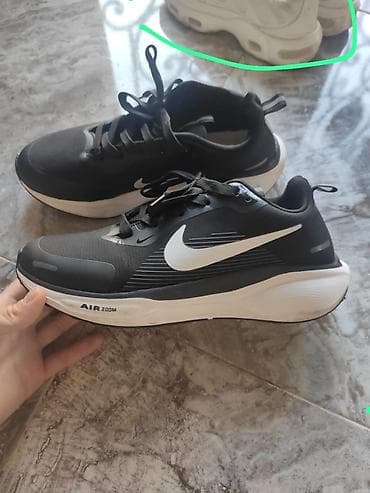 Tecili satilir 1 defe geyinilin razmer balacadi deye