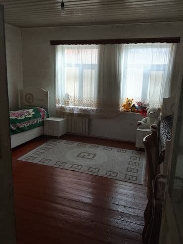 en son qoyulan ev elanlari: Bakıxanov qəs. 3 otaqlı, 240 kv. m, Kredit yoxdur, Təmirsiz — 9