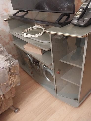 divar peci: TV stend — 2