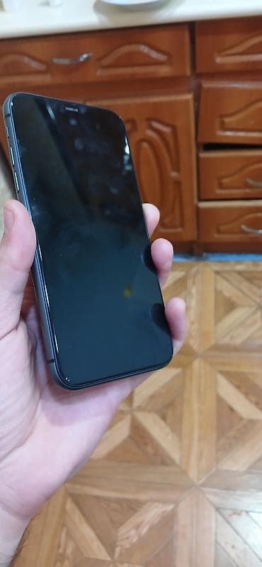 IPhone 11, 128 GB, Qara, Face ID