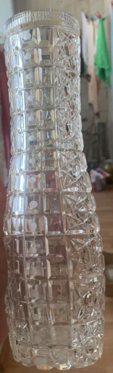 xrustal guldan: Bir vaza, Bogem şüşəsi — 1