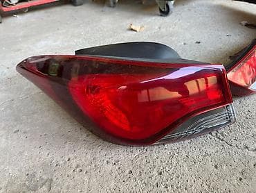 nissan sunny 2011: Elantra 2014-2015 model sitop ( sadə sitoplardi — 2
