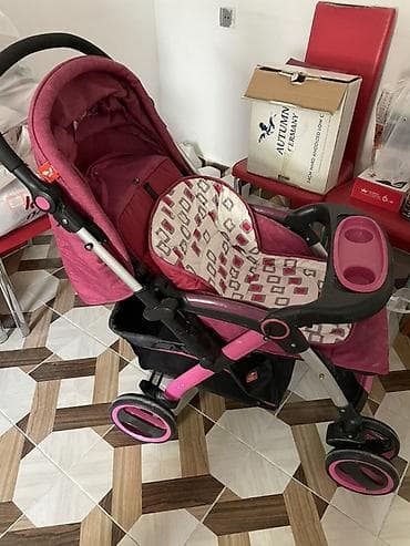 Klassik gəzinti arabası, İşlənmiş, Cins: Qız, Yaş: 24-30 ay, Ünvandan götürmə