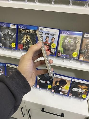 airpods iphone: IPhone 15 Pro Max, 256 GB, Gümüşü, Face ID — 2