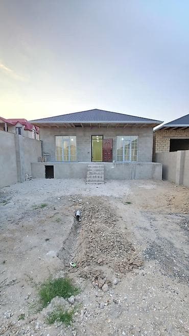 heyet evi: 4 otaqlı, 136 kv. m, Yeni təmirli — 1