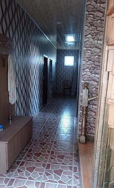 sumqayit 18 mikrorayon: Zığ qəs. 5 otaqlı, 180 kv. m, Kredit var, Orta təmir — 2