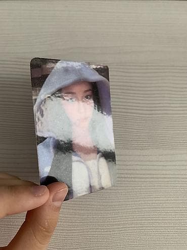 Məhsul: Foto kart (fan kartı) Təsvir: - Parlaq (glossy) örtüklü — 2