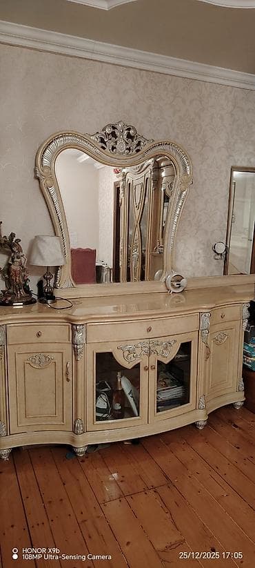 İşlənmiş, Dolab, Komod, Kredit yoxdur, Malayziya — 2