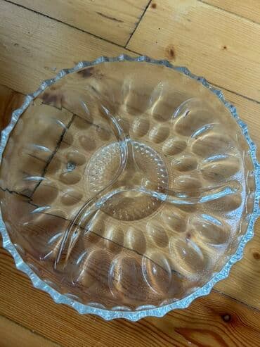 sogan dograyan aparat: 6 ədəd baliq formasında şüşə qab (salatlıq) 4 ədəd böyük bölməli çərəz — 7